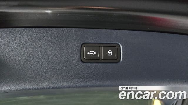 Genesis GV80 2021 — Photo 22/30