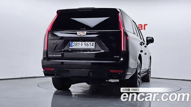 Cadillac Escalade 2023 — Şəkil 4/20