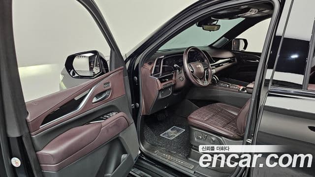 Cadillac Escalade 2023 — Şəkil 10/20