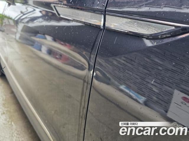 Volkswagen Tiguan 2021 — Şəkil 8/10