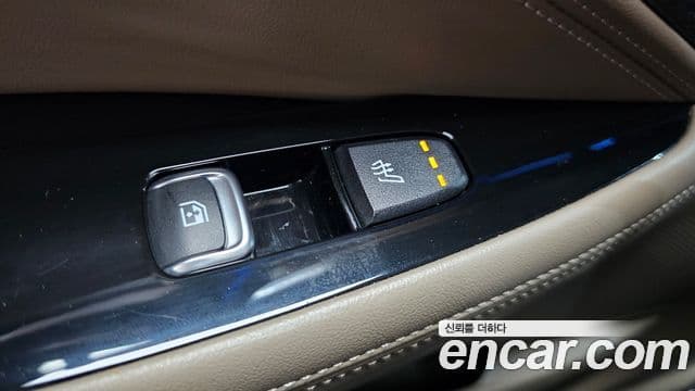 Kia K8 2023 — Şəkil 17/20