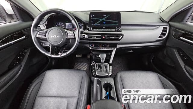 Kia Seltos 2022 — ფოტო 7/20