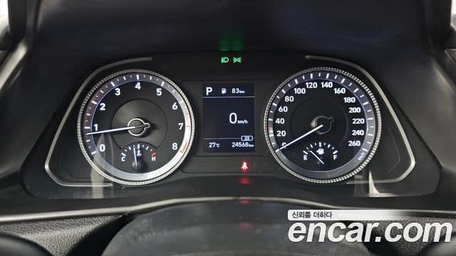 Hyundai Sonata 2019 — ფოტო 8/20