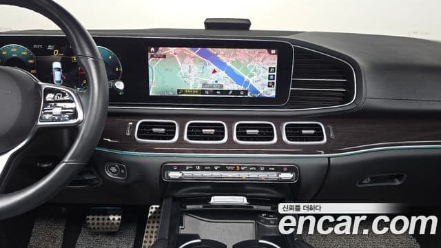 Mercedes-Benz GLE-Class 2022 — Фото 14/20