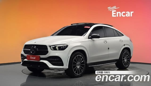 Mercedes-Benz GLE-Class 2022 — Фото 1/20