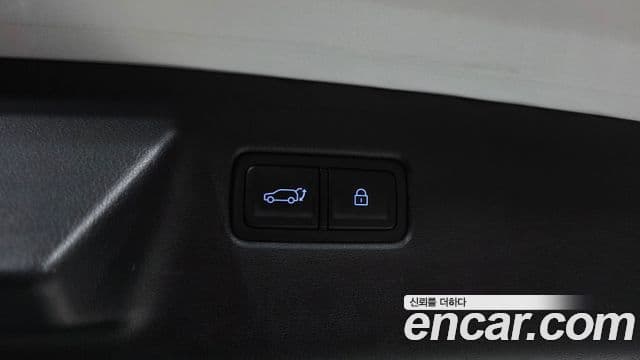 Hyundai Santa Fe 2023 — Фото 20/20