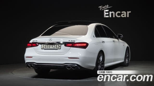 Mercedes-Benz E-Class 2021 — Şəkil 2/20