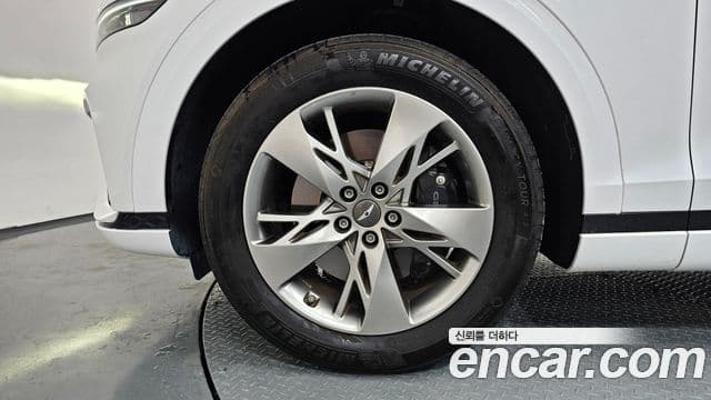 Genesis GV70 2021 — Şəkil 5/20