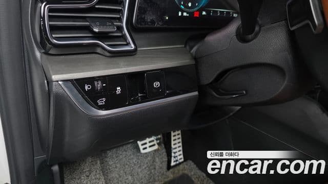 Kia Sportage 2023 — Şəkil 12/20