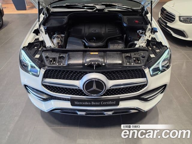 Mercedes-Benz GLE-Class 2021 — Фото 5/20