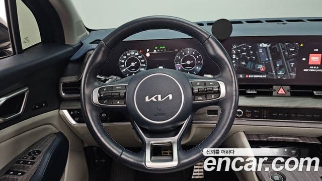 Kia Sportage 2024 — ფოტო 13/20