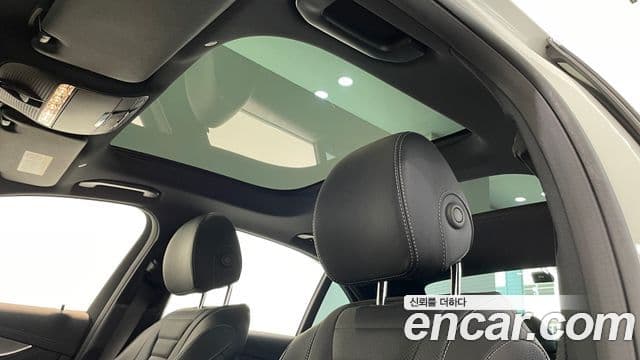 Mercedes-Benz E-Class 2022 — Şəkil 15/19