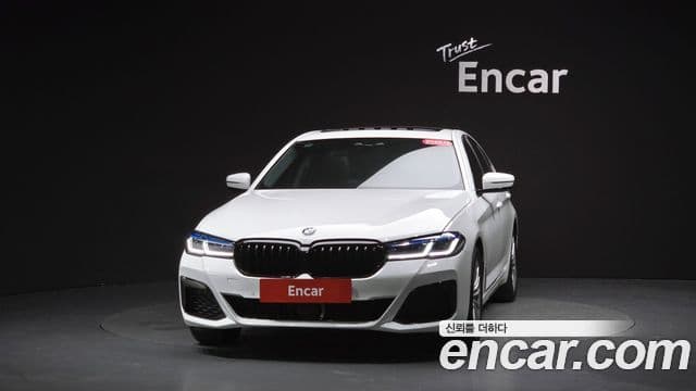 BMW 5 Series 2019 — Şəkil 3/20