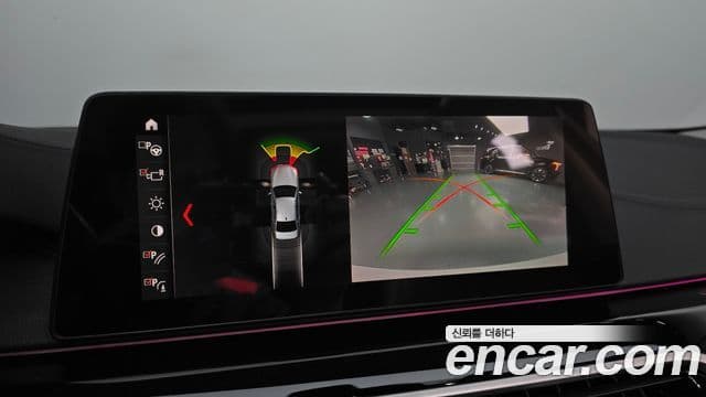 BMW 5 Series 2019 — Şəkil 16/20