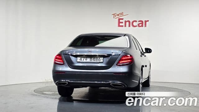 Mercedes-Benz E-Class 2018 — Şəkil 4/20