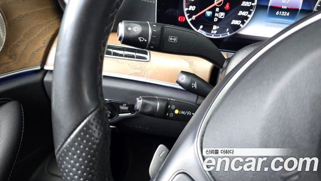 Mercedes-Benz E-Class 2018 — Şəkil 20/20