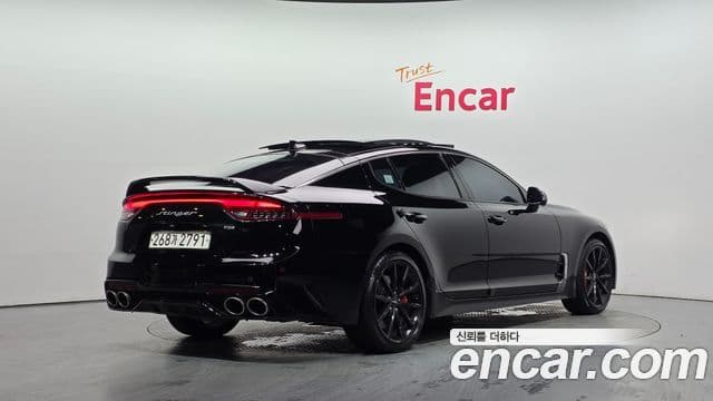 Kia Stinger 2022 — Şəkil 2/20