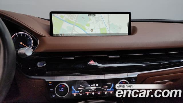 Genesis Electrified G80 2021 — ფოტო 13/20