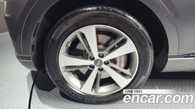 Genesis GV80 2022 — ფოტო 4/20