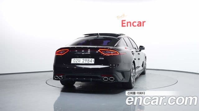 Kia Stinger 2019 — ფოტო 4/20