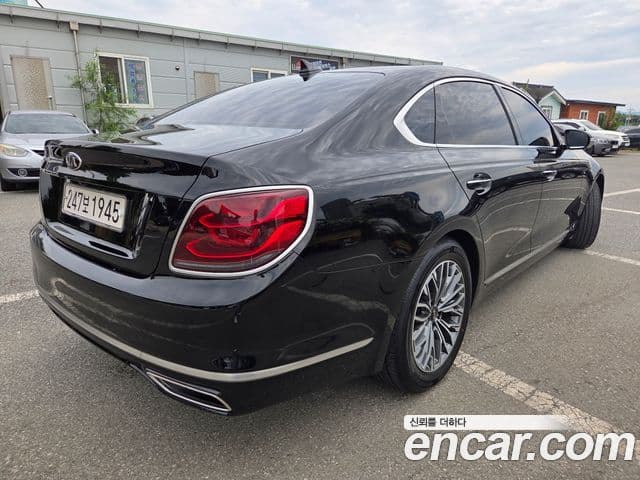 Kia The K9 2018 — ფოტო 6/20