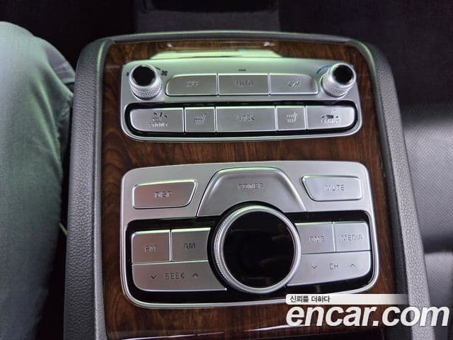 Kia The K9 2018 — ფოტო 10/20