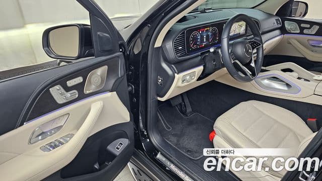 Mercedes-Benz GLE-Class 2025 — ფოტო 10/20