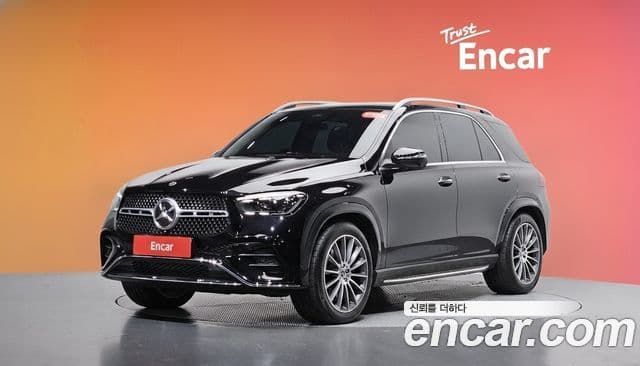 Mercedes-Benz GLE-Class 2025 — ფოტო 1/20