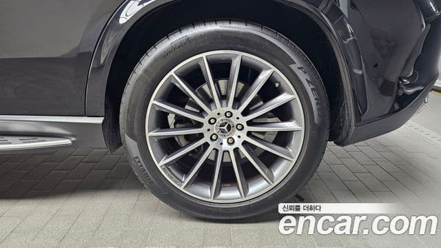 Mercedes-Benz GLE-Class 2025 — ფოტო 7/34
