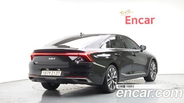 Kia K8 2021 — ფოტო 2/20