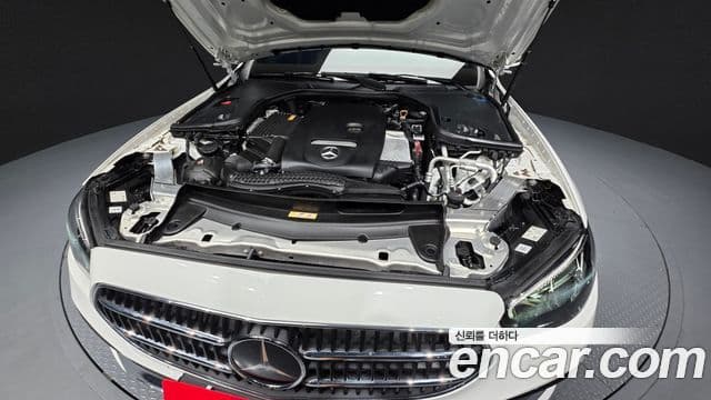 Mercedes-Benz E-Class 2020 — Şəkil 6/20