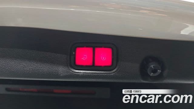 Mercedes-Benz E-Class 2020 — Şəkil 16/20
