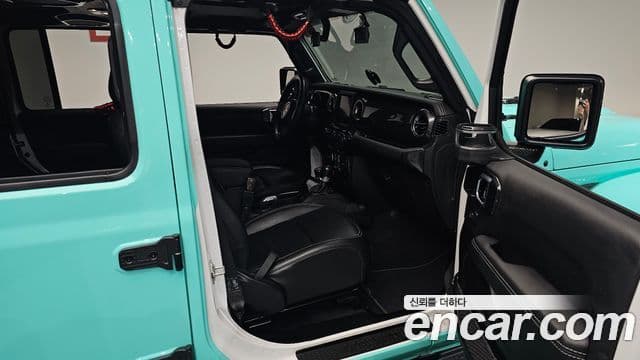 Jeep Wrangler 2021 — Photo 5/33