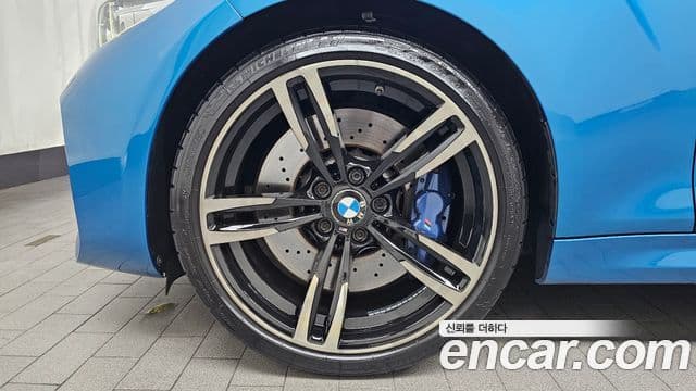 BMW M2 2018 — Şəkil 5/20