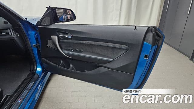 BMW M2 2018 — ფოტო 24/32
