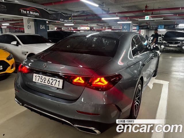 Mercedes-Benz E-Class 2025 — Şəkil 2/14