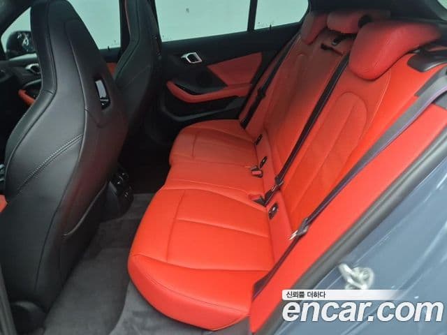 BMW 1 Series 2023 — ფოტო 12/18