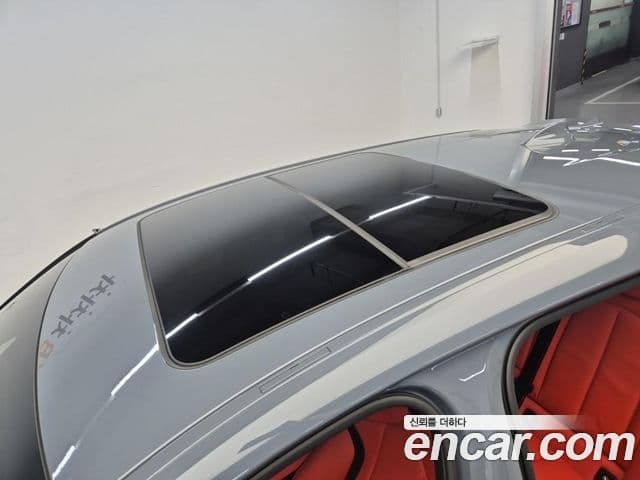 BMW 1 Series 2023 — ფოტო 13/18