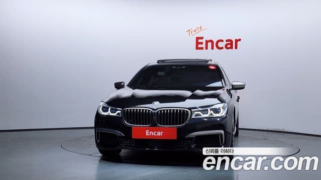 BMW 7 Series 2018 — ფოტო 3/20