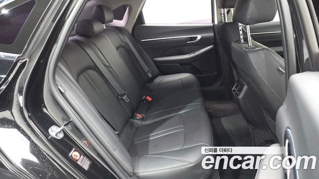 Hyundai Sonata 2022 — Şəkil 12/20