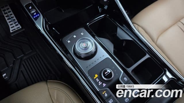 Kia Sorento 2024 — ფოტო 7/20