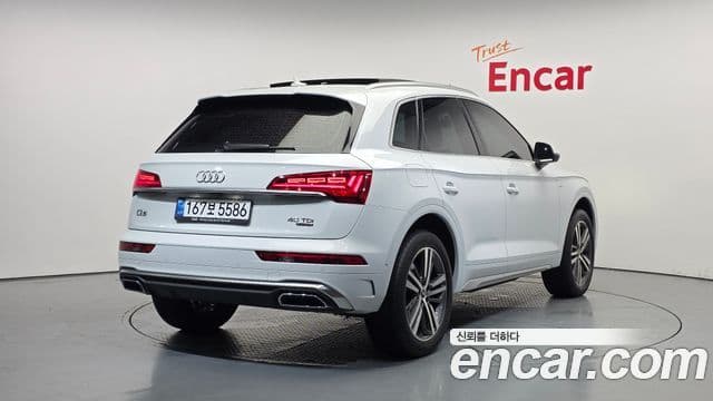 Audi Q5 2022 — Şəkil 2/20