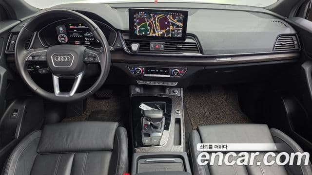 Audi Q5 2022 — Şəkil 7/20