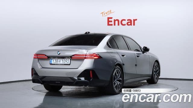 BMW 5 Series 2025 — ფოტო 2/20