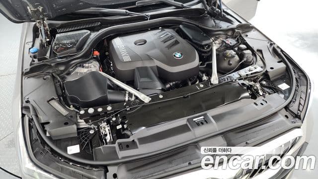 BMW 5 Series 2025 — ფოტო 6/20