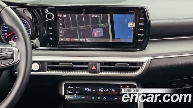 Kia K5 2021 — фото 14 из 20