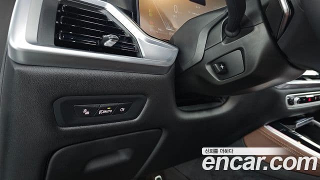 BMW X5 2025 — ფოტო 18/20