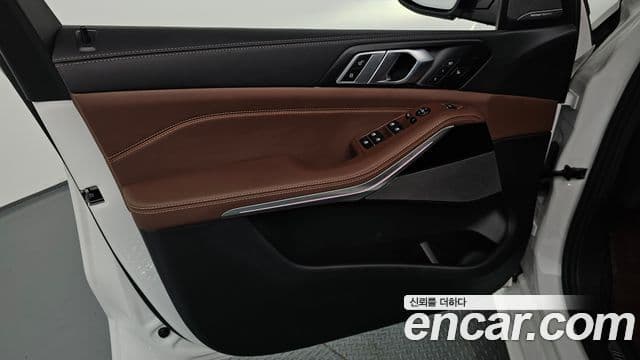 BMW X5 2025 — Photo 20/32