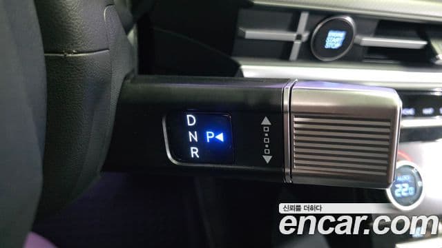 Hyundai Santa Fe 2023 — Şəkil 9/20