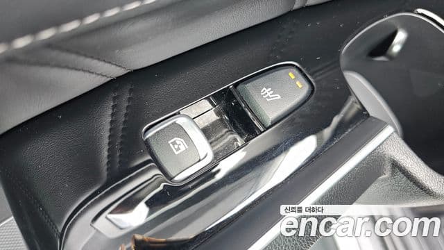 Kia Sorento 2020 — Şəkil 18/20